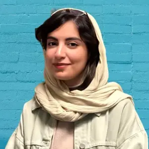 فرزند فردا یلدا شریف زاده